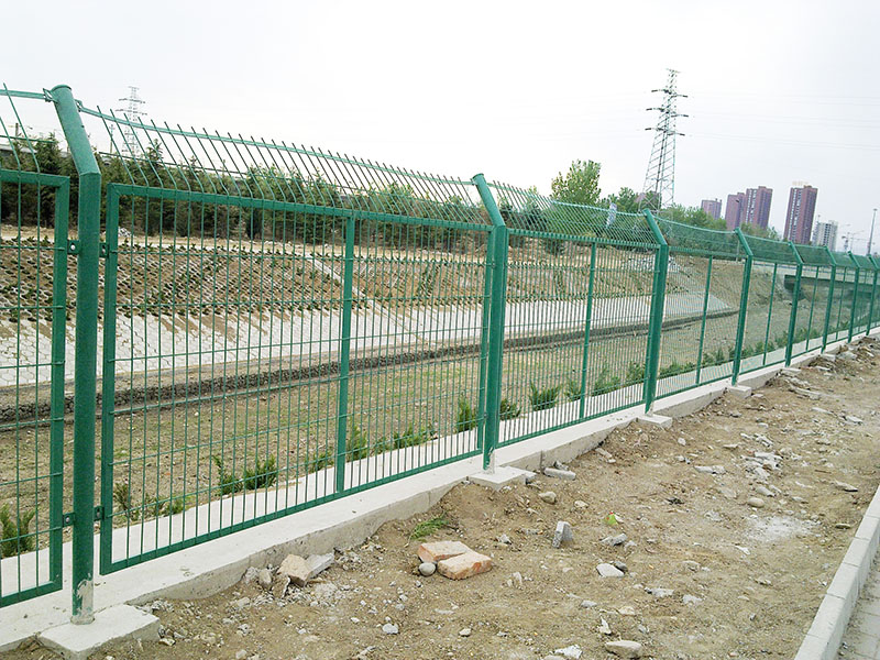 公路隔離網介紹