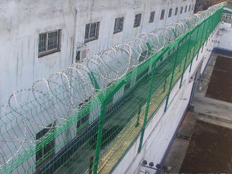 監獄隔離網圖片