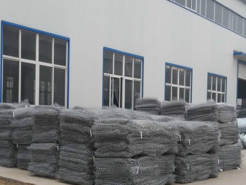 騰順石籠網(wǎng)車(chē)間