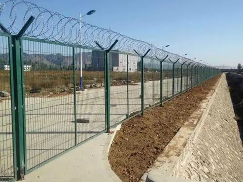 機(jī)場(chǎng)護(hù)欄網(wǎng)