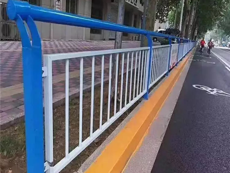 新型便道護欄規格