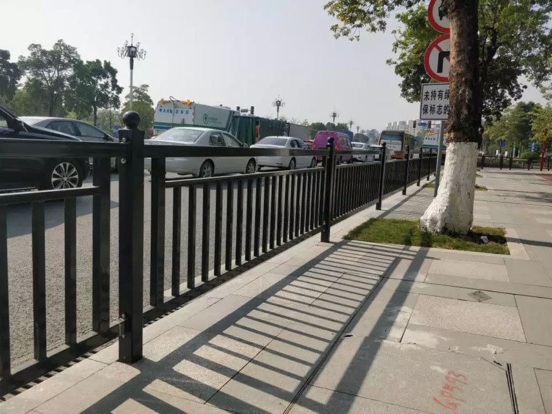 新型便道護欄介紹